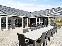 5 Star Holiday Home in Grenaa