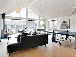 5 Star Holiday Home in Grenaa