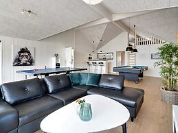 5 Star Holiday Home in Grenaa
