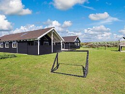 5 Star Holiday Home in Lokken