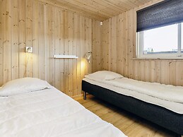 5 Star Holiday Home in Lokken