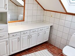 4 Star Holiday Home in Midsund
