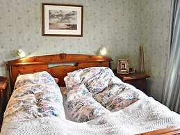 4 Star Holiday Home in Midsund