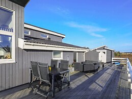 5 Star Holiday Home in Ringkobing