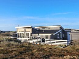 5 Star Holiday Home in Ringkobing