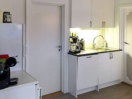 9 Person Holiday Home in Svensby