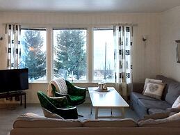 9 Person Holiday Home in Svensby