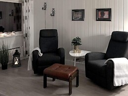 9 Person Holiday Home in Svensby