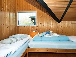 6 Person Holiday Home in Farvang
