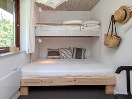 5 Person Holiday Home in Vaeggerlose