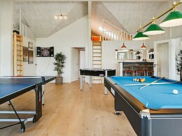 5 Star Holiday Home in Grenaa