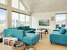 5 Star Holiday Home in Grenaa