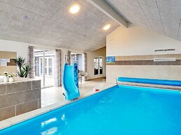 5 Star Holiday Home in Grenaa