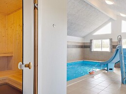 5 Star Holiday Home in Grenaa