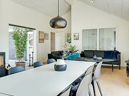 5 Star Holiday Home in Grenaa