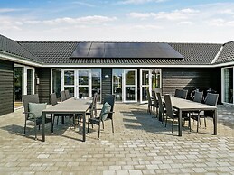 5 Star Holiday Home in Grenaa