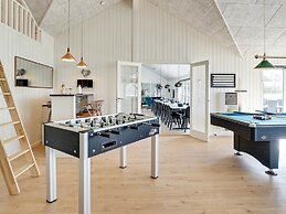 5 Star Holiday Home in Grenaa