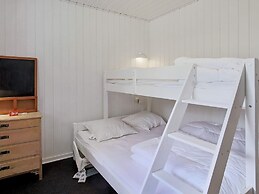 8 Person Holiday Home in Græsted