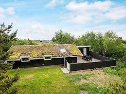 6 Person Holiday Home in Romo