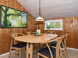 6 Person Holiday Home in Romo