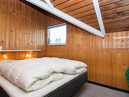 6 Person Holiday Home in Hejls