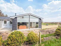 6 Person Holiday Home in Ringkobing