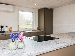 6 Person Holiday Home in Ringkobing
