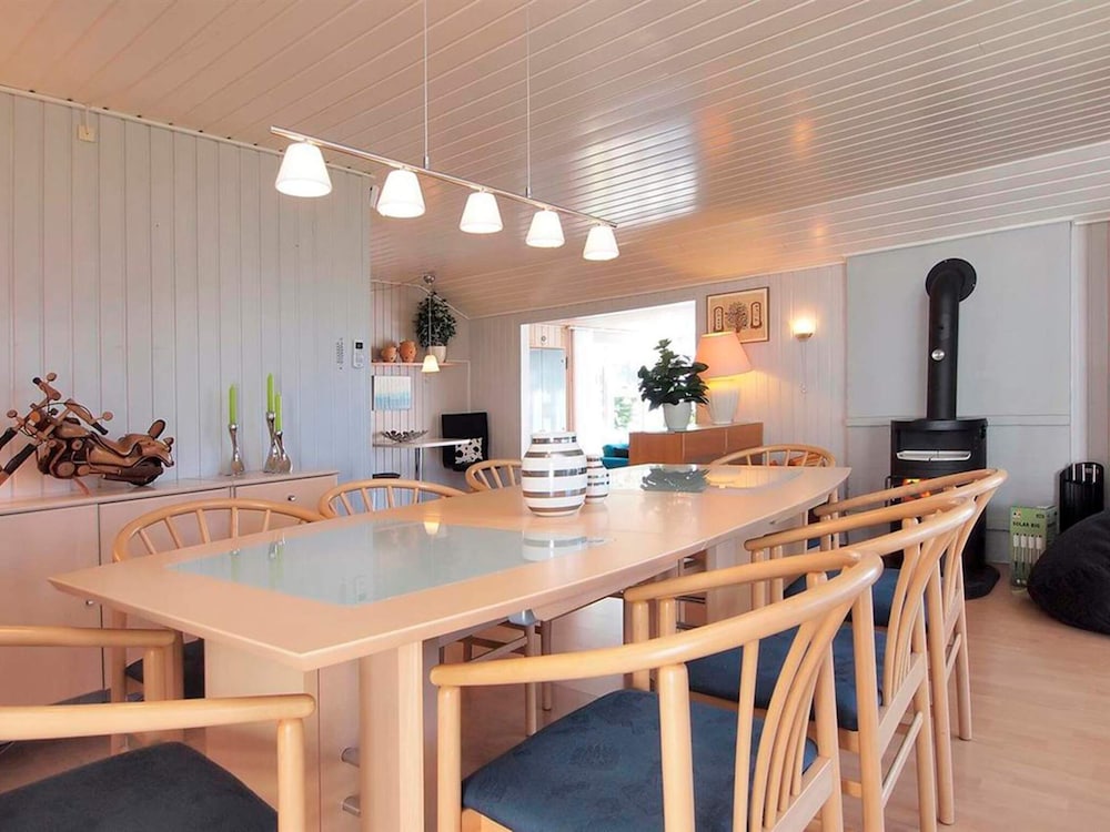 6 Person Holiday Home in Væggerløse