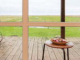 Seaside Serenity in Lyngsay-by Traum