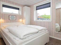 Enticing Holiday Home in Ebeltoft near Sea
