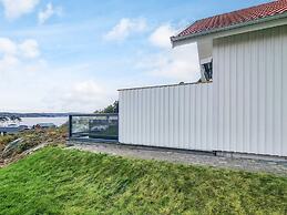 4 Star Holiday Home in Stromstad