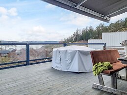 4 Star Holiday Home in Stromstad