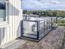 4 Star Holiday Home in Stromstad