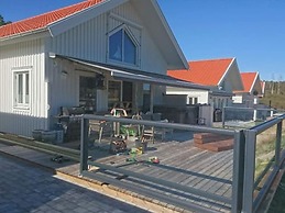 4 Star Holiday Home in Stromstad