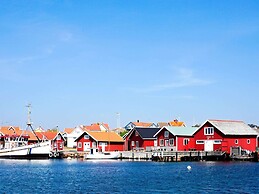 2 Person Holiday Home in Vajern