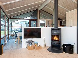 7 Person Holiday Home in Sjolund