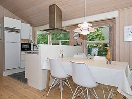 Bright Cottage Retreat in Silkeborg-by Traum