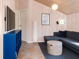5 Star Holiday Home in Sjolund