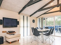4 Star Holiday Home in Hals