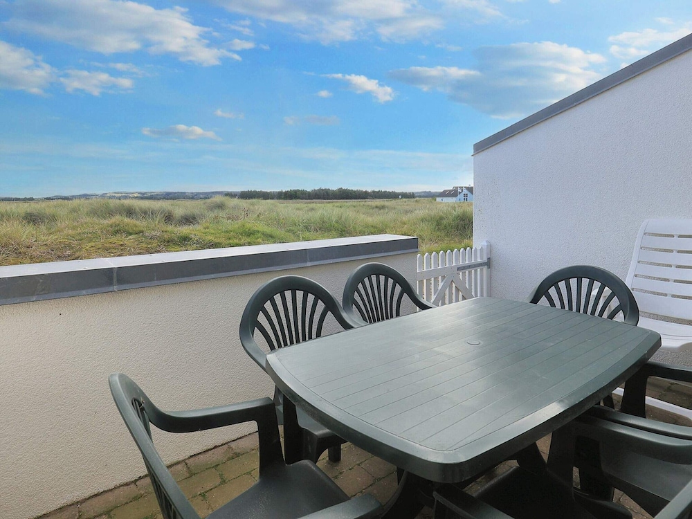 6 Person Holiday Home in Brovst