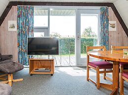 Cosy Holiday Home in Midtjylland With Swimming Pool