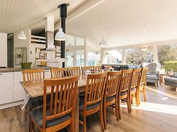 4 Star Holiday Home in Vaeggerlose