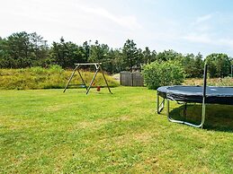 5 Star Holiday Home in Romo
