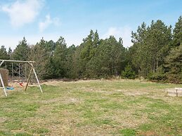 5 Star Holiday Home in Romo