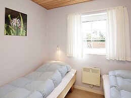 12 Person Holiday Home in Vaeggerlose
