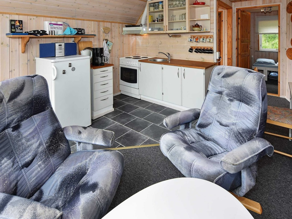 5 Person Holiday Home in Grindsted