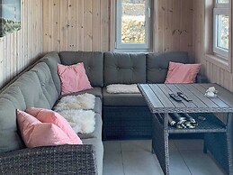 5 Star Holiday Home in Urangsvag