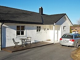 Holiday Home in Tomrefjord