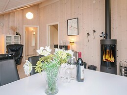 5 Star Holiday Home in Ansager