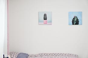 Sweet Stay at Joy's